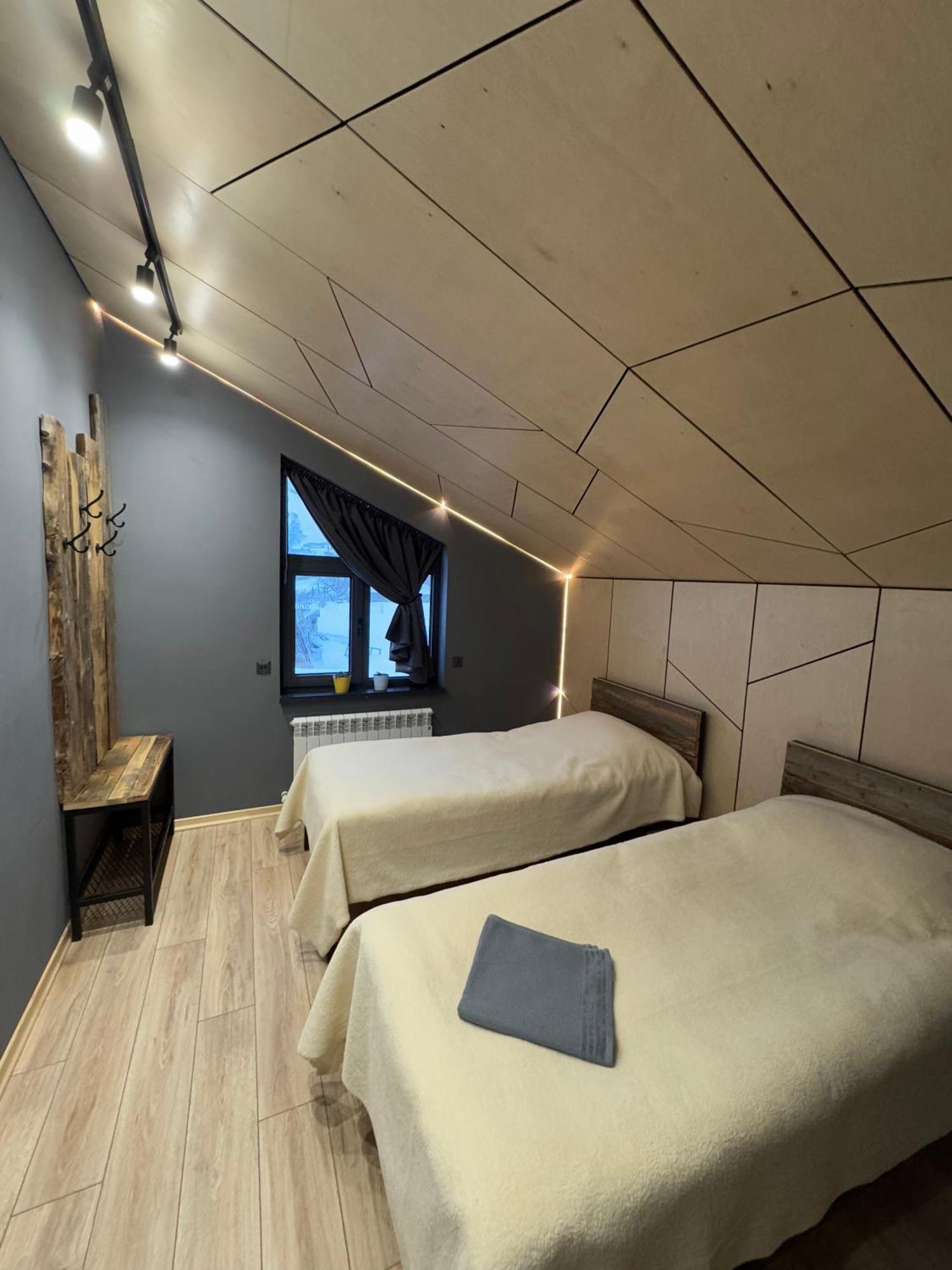 Mine Hostel Dzhergalan Jyrgalan Eksteriør bilde